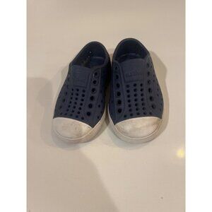 Native Kids Jefferson Slip-On Shoes Navy & White C5 Lightweight Perforated Rubbe
